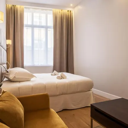 Les Faidherbe Aparthotel