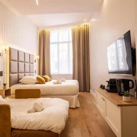 Les Faidherbe Aparthotel