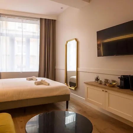 Les Faidherbe Aparthotel 4*