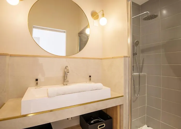 Les Faidherbe Aparthotel